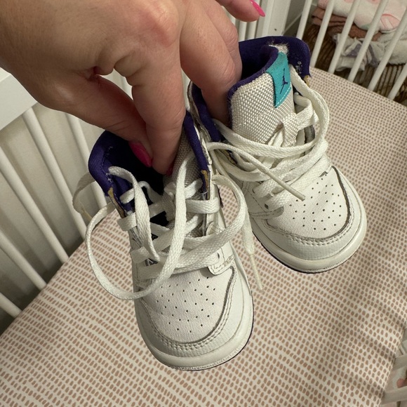 Baby Jordan 1 - Picture 3 of 6